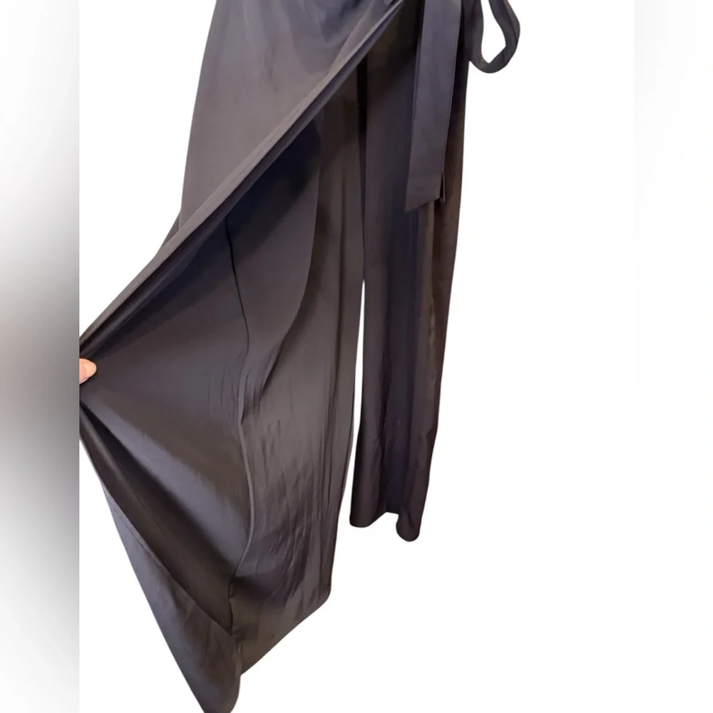 Halara Women’s Black Short Sleeve Wide Leg Wrap Jumpsuit Sz XL - Picture 5 of 16